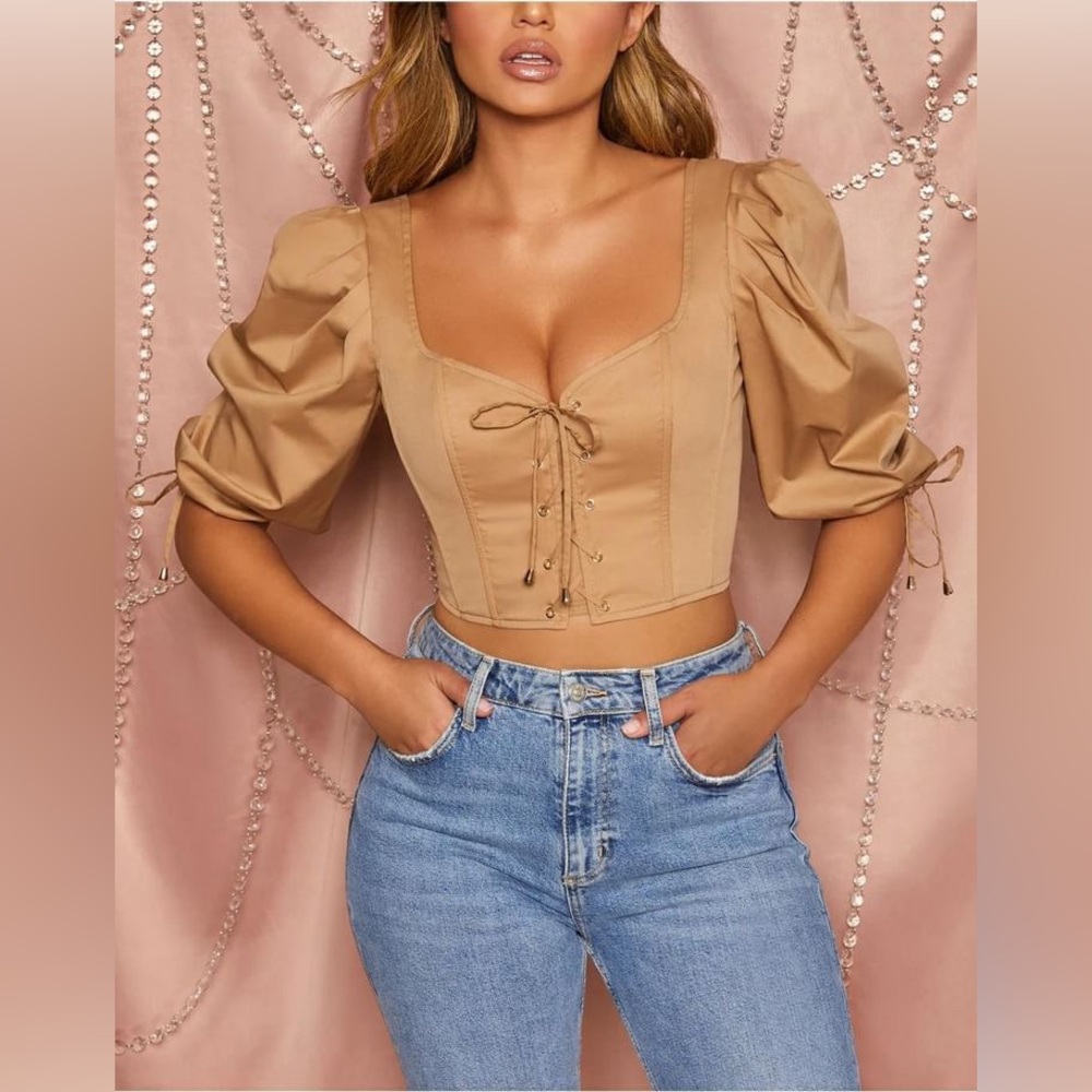 OH POLLY LITTLE TOO LACE CROP TOP✨